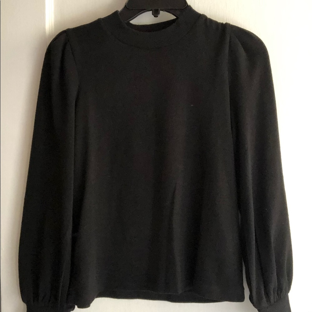 Puff-sleeve mock neck top